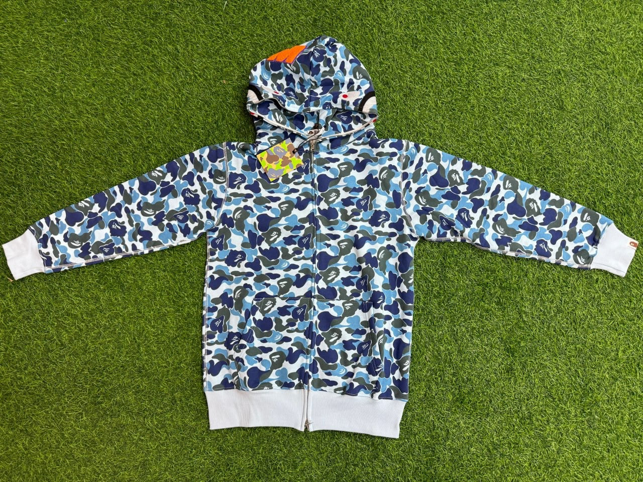 Bape “Zip Up Jacket” ✅